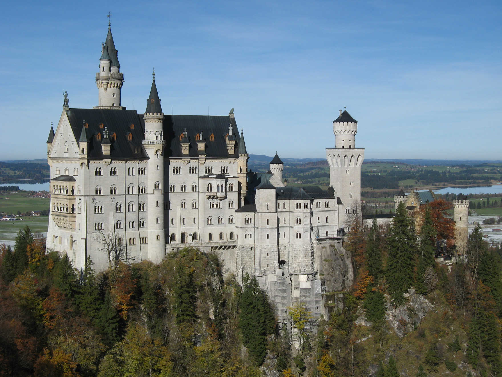 neuschwanstein.jpg neuschwanstein.jpg